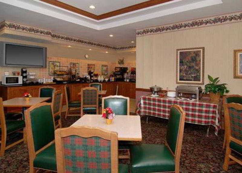Quality Inn & Suites I-35 E-Walnut Hill Dallas Restaurant foto